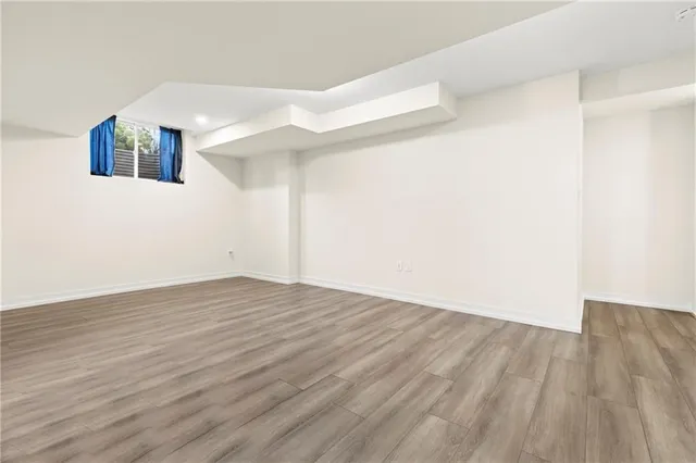 Additional image 21 of 590 NORTH SERVICE Rd Unit 29