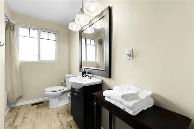 Additional image 32 of 711 RIDGE Rd