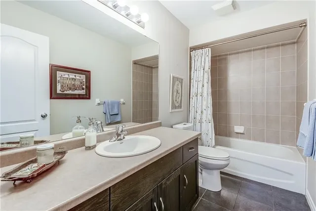 Additional image 27 of 69 MYERS Lane