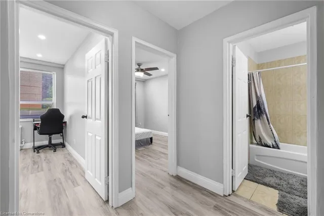 Additional image 18 of 37 Mericourt Rd Unit 103