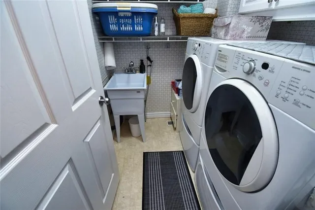 Additional image 38 of 20 MEADOWLANDS Blvd Unit 1