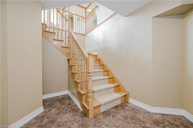 Additional image 33 of 76 Moorland Cres