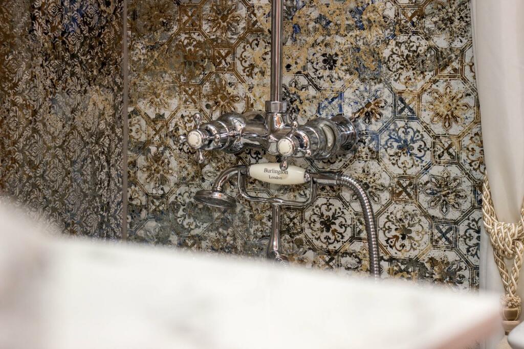 Additional image 30 of 'Prinny Hill' Sunnyhurst