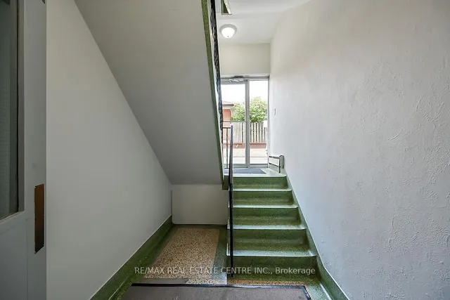 Additional image 20 of 9 GRANT Blvd Unit 107