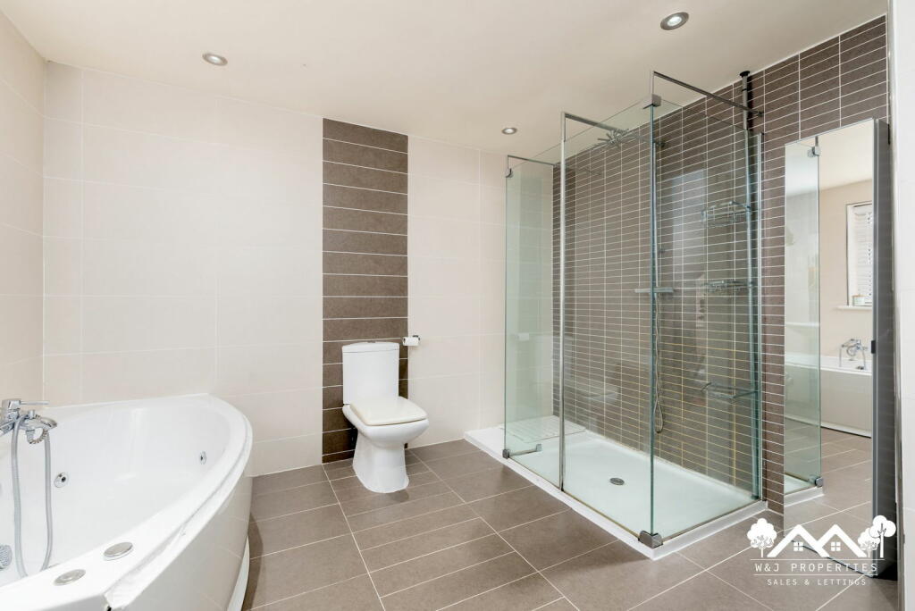 Additional image 37 of Sunnymere Drive, Sunnyhurst, Darwen, BB3