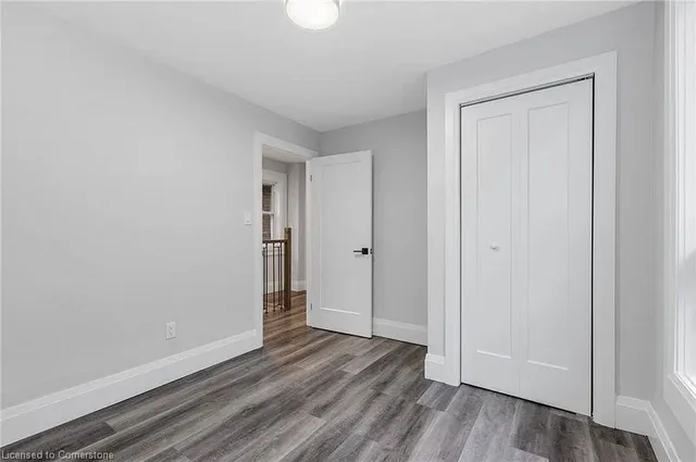 Additional image 18 of 42 Arthur Ave