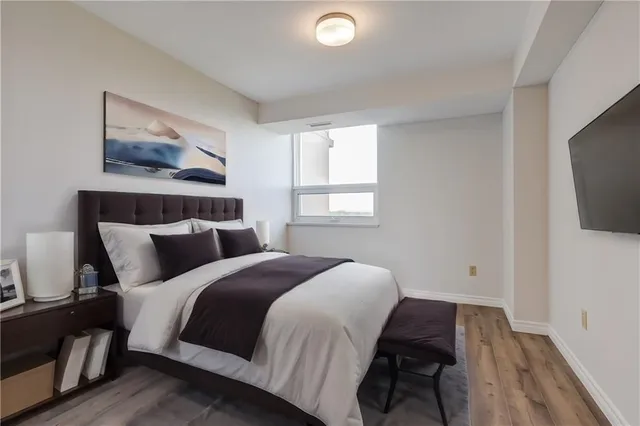 Additional image 19 of 500 GREEN Rd Unit 903