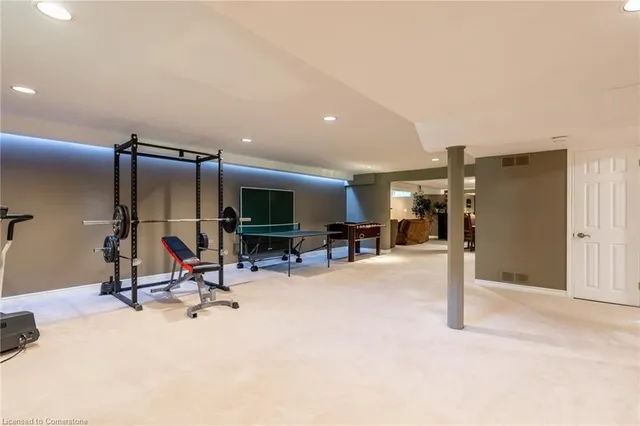 Additional image 32 of 47 Woodend Dr