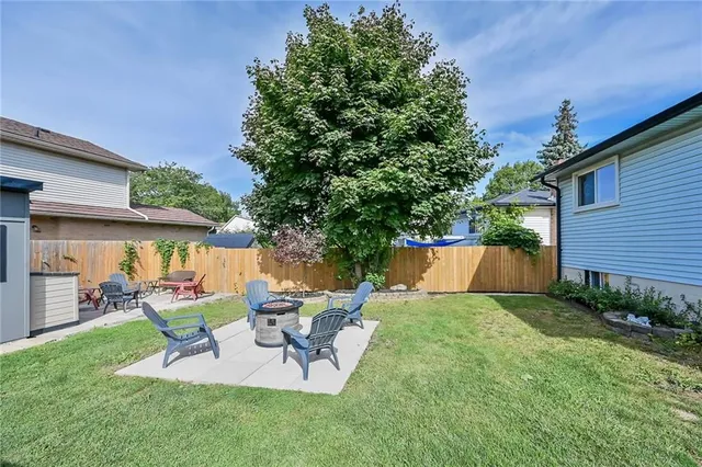 Additional image 45 of 5 RIDELL Cres