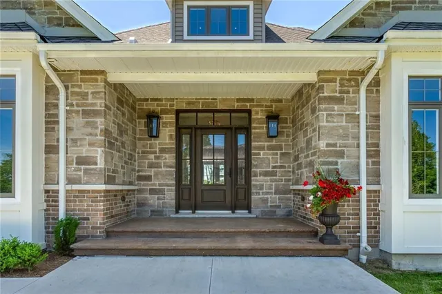 Additional image 5 of 42 PARSONAGE Rd