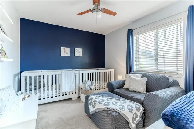 Additional image 20 of 31 TOPAZ St