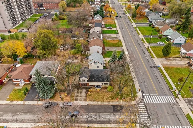 Additional image 2 of 688 Ninth Ave