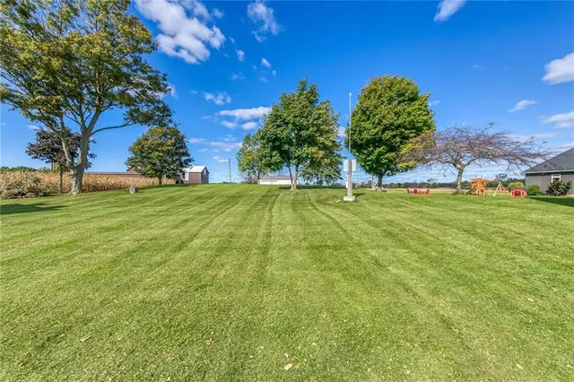 Additional image 33 of 152 POPLAR St