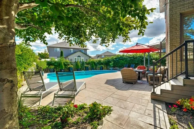 Additional image 39 of 35 LIDO Dr