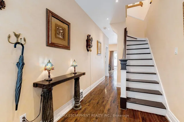 Additional image 22 of 80 Alanson St