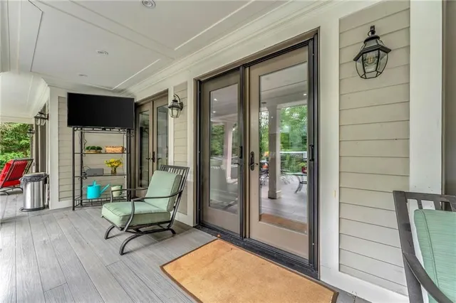 Additional image 36 of 18 ST ANNS Crt