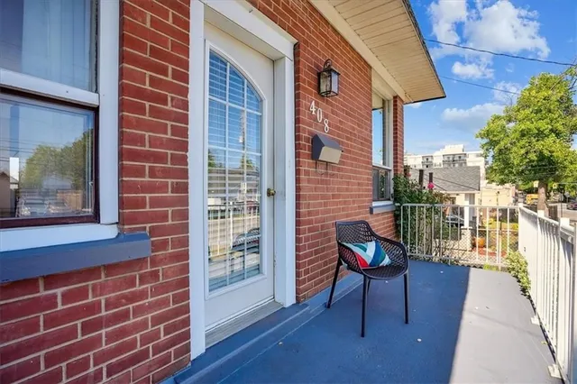 Additional image 9 of 408 COCHRANE Rd