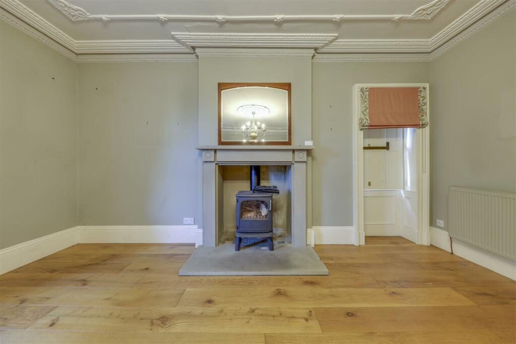 Additional image 9 of 5 Bed Character Home, ~3,000sqft, Superb Potential To Add Value