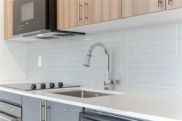 Additional image 7 of 415 MAIN St Unit 703