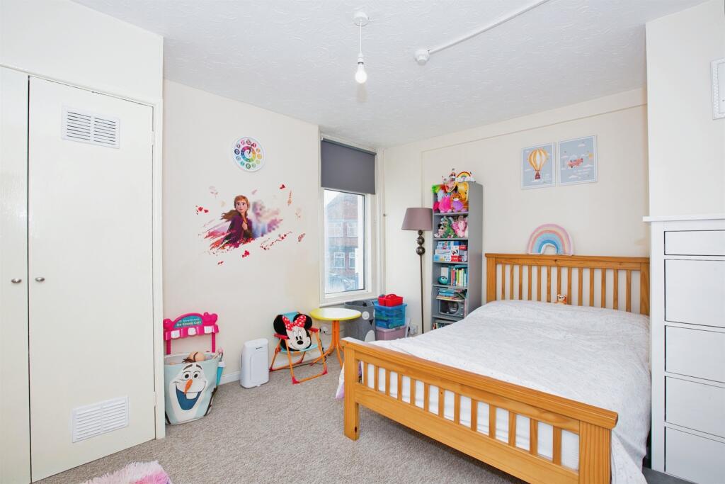 Additional image 13 of Goldcroft, Yeovil