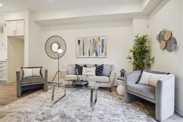 Additional image 4 of 527 SHAVER Rd Unit 16