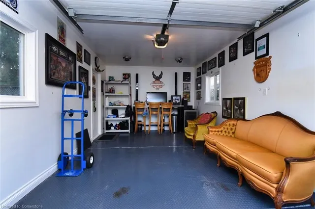 Additional image 17 of 9 Vilma Ave