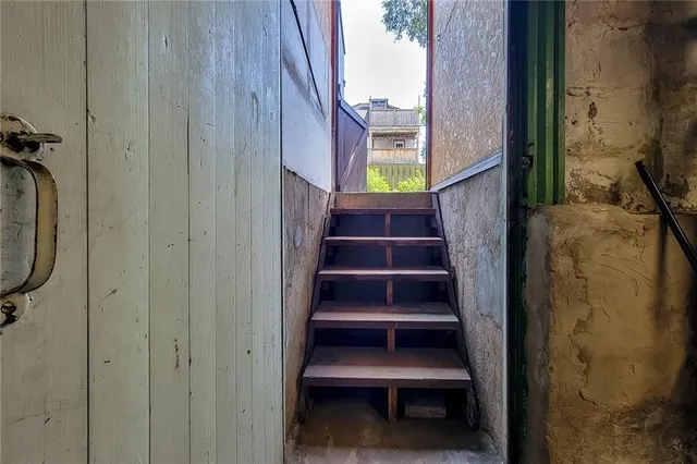 Additional image 34 of 56 ARTHUR Ave