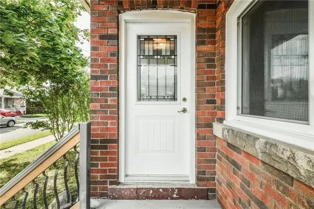 Additional image 5 of 149 WEIR St