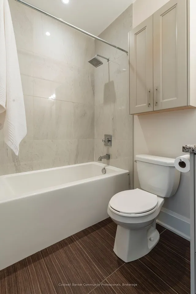 Additional image 26 of 397 King St Unit 207