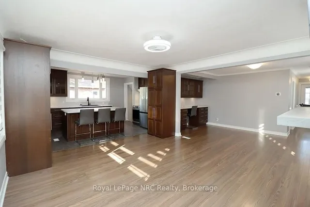 Additional image 9 of 873 Upper Wellington St