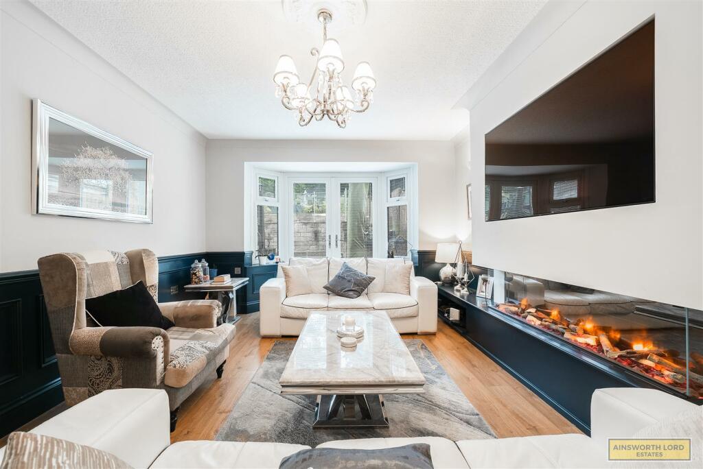 Additional image 105 of Beardwood Drive, Blackburn