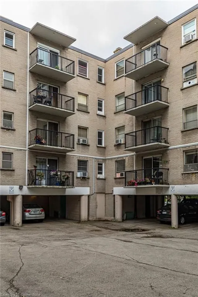 Additional image 13 of 40 Robinson St Unit 307