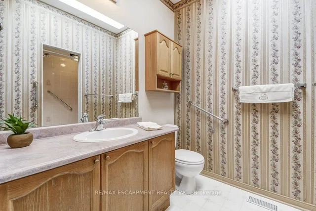 Additional image 19 of 192 SILVERBIRCH Blvd