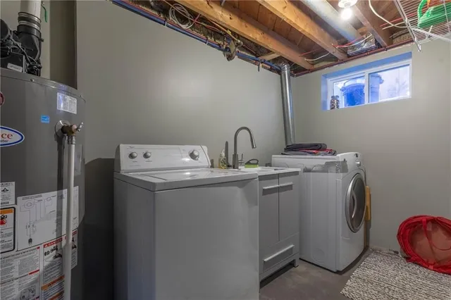 Additional image 24 of 44 SANDALWOOD Ave