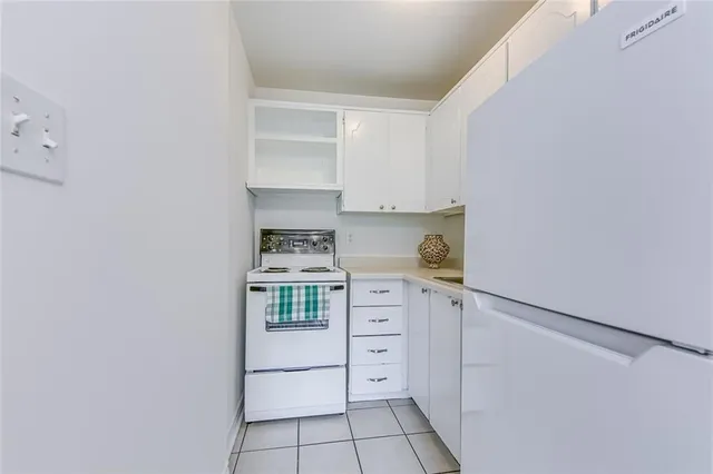 Additional image 7 of 150 CHARLTON EAST Ave Unit 1205