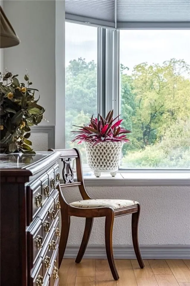 Additional image 18 of 180 LIMERIDGE Rd Unit 301