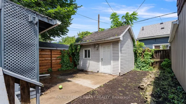 Additional image 18 of 33 Highland Ave