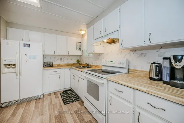 Additional image 12 of 148 Maple Cres