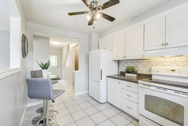 Additional image 7 of 1350 LIMERIDGE Rd Unit 28