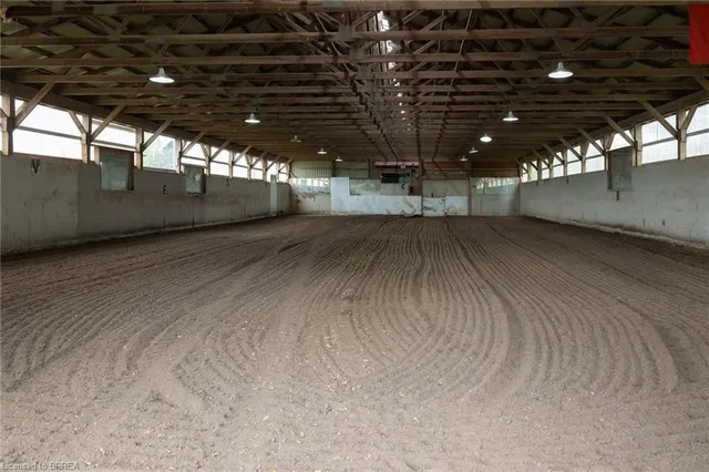 Additional image 24 of 2606 Harrisburg Rd