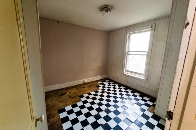 Additional image 14 of 41 MUNROE St