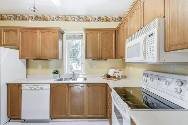 Additional image 14 of 192 SILVERBIRCH Blvd