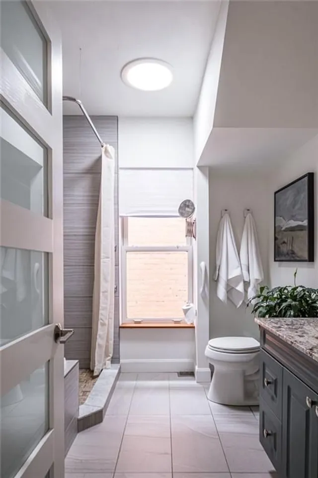 Additional image 26 of 187 CAROLINE St