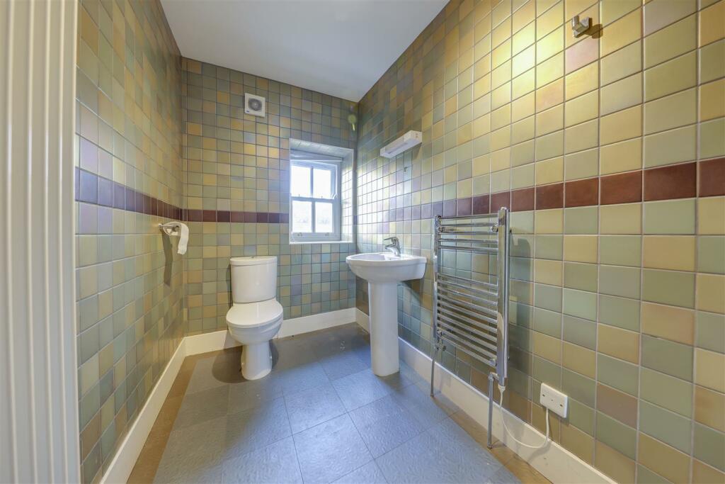 Additional image 26 of 5 Bed Character Home, ~3,000sqft, Superb Potential To Add Value