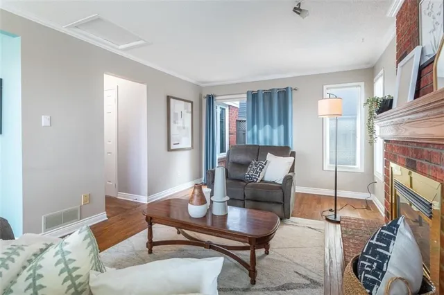 Additional image 12 of 48 KARSH Cres