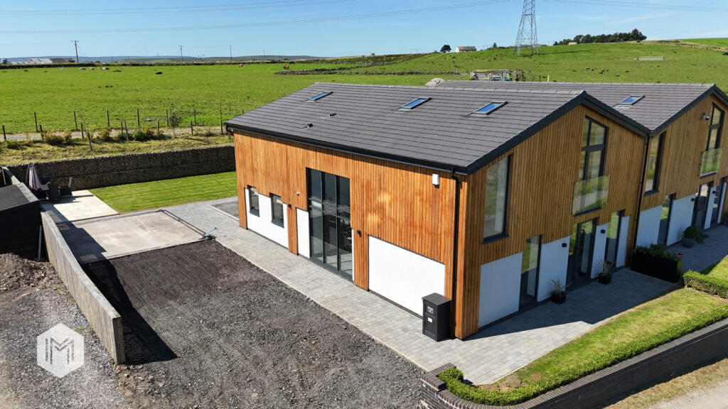 Additional image 36 of Roman Road, Hoddlesden, Darwen, Lancashire, BB3 3PP