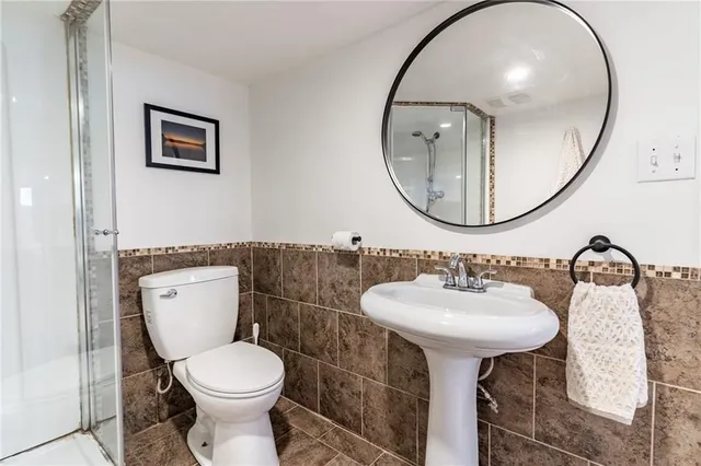 Additional image 41 of 239 EAST 22ND St