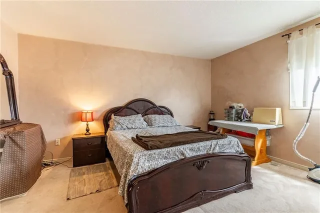 Additional image 14 of 16 NEWELL Crt