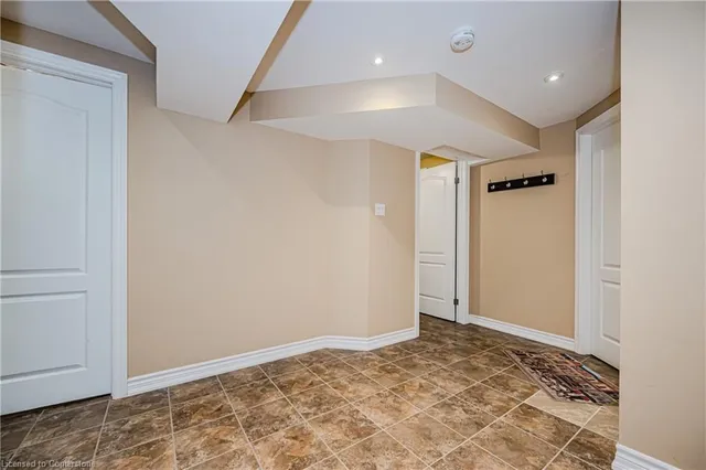 Additional image 35 of 76 Moorland Cres