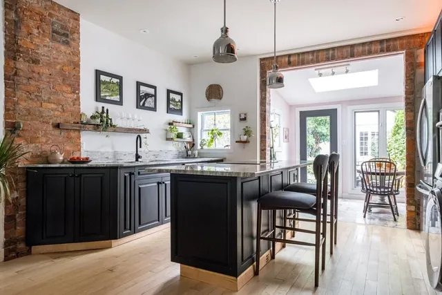 Additional image 11 of 187 CAROLINE St